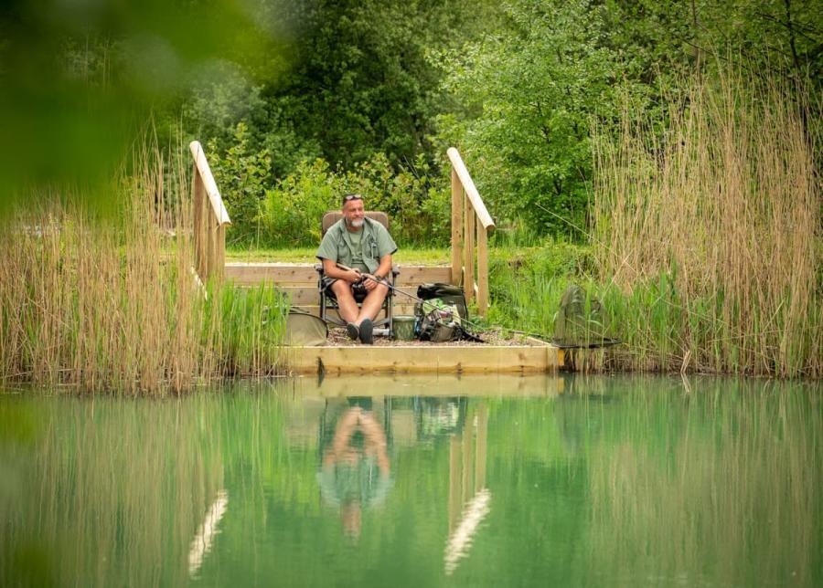 fishing holidays in Devon at Clawford Lakes Resort and Spa