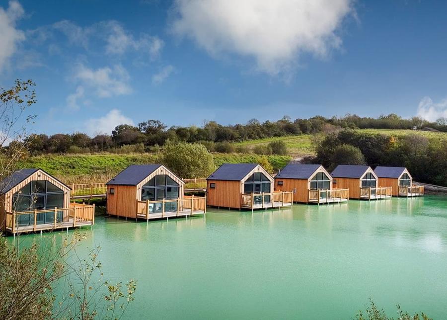 floating lodges at Clawford Lakes Resort and Spa