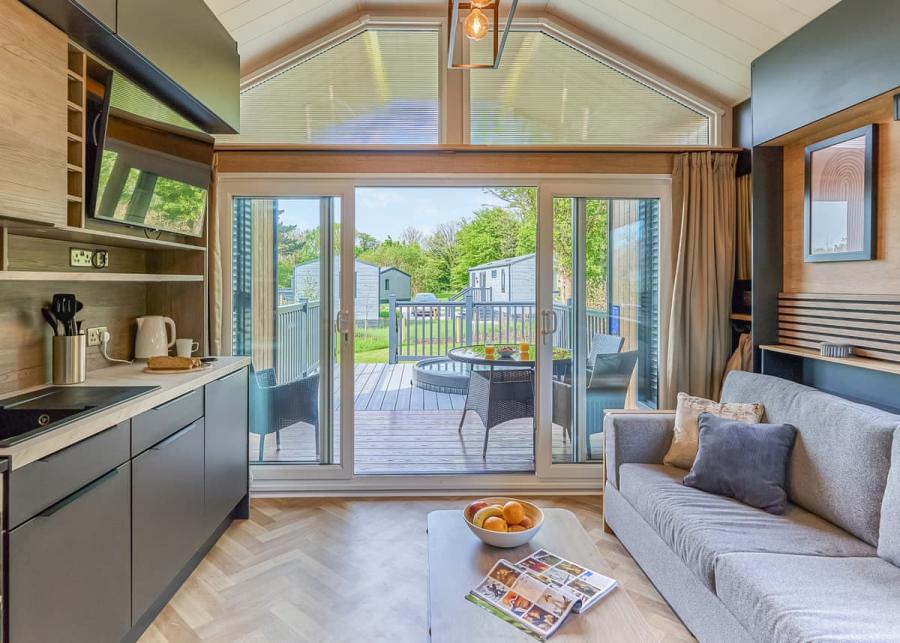 open plan luxury lodge