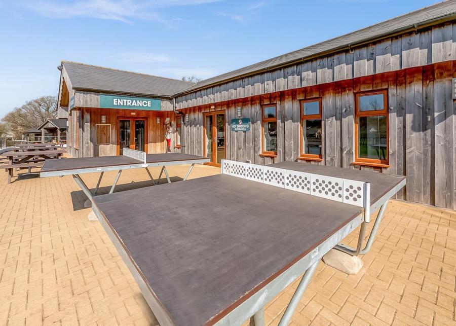 table tennis outside at Crealy Resort