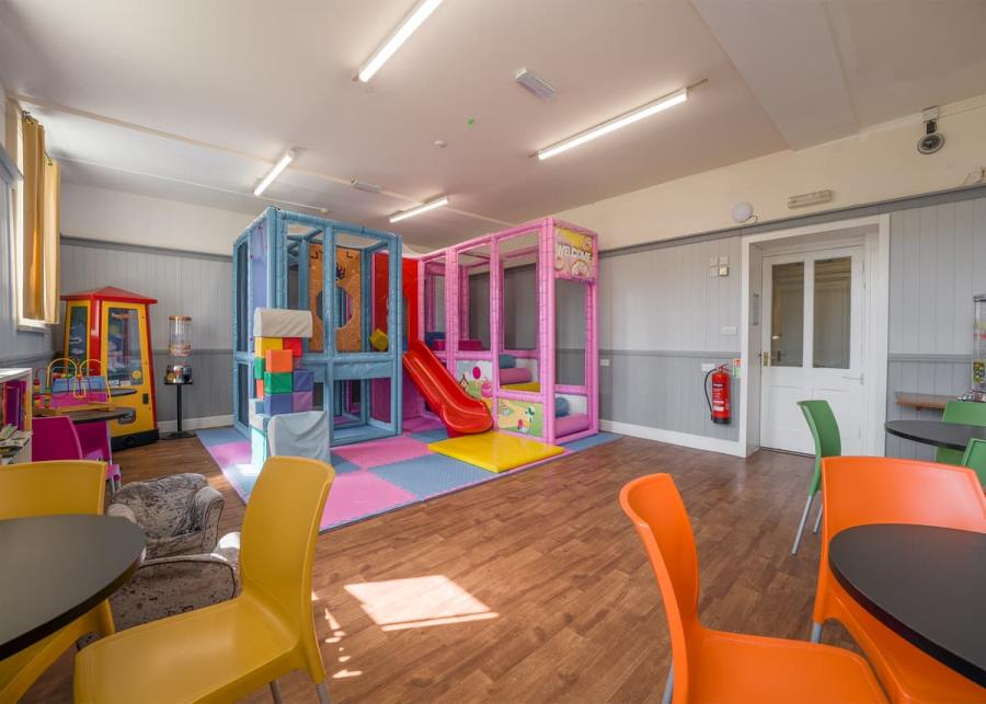 indoor soft play at crowhurst holiday park near battle
