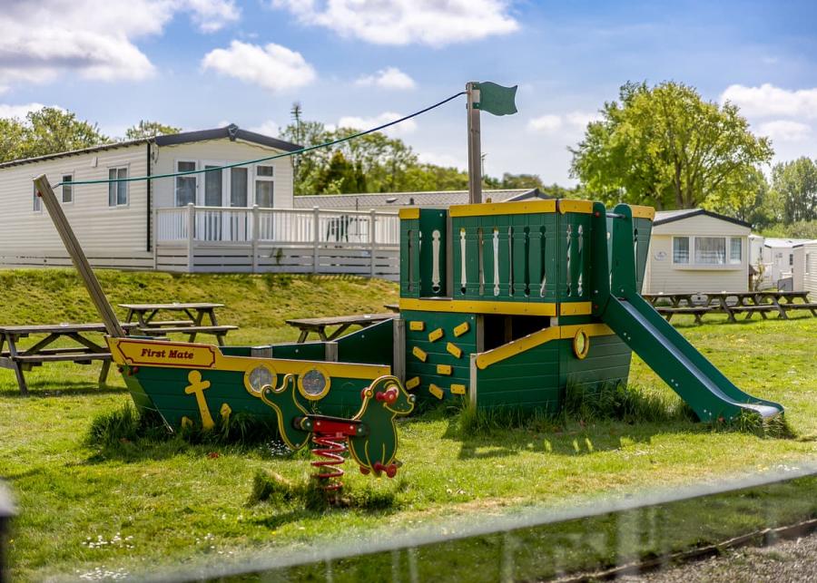 outdoor play area at crowhurst holiday park