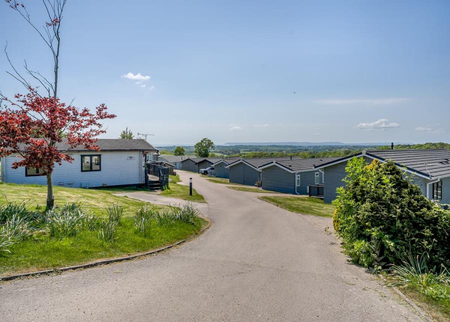 static caravans at crowhurst holiday village in sussex