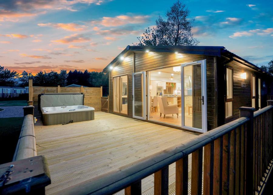 luxury hot tub lodges in Okehampton Devon at Dartmoor View Holiday Park
