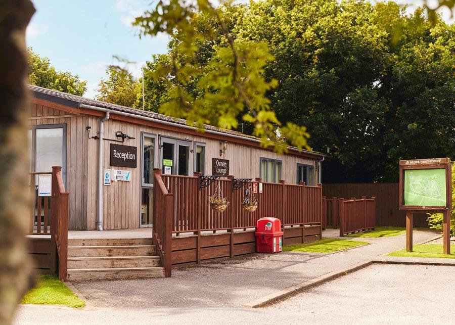 the reeption area at Dartmoor View Holiday Park