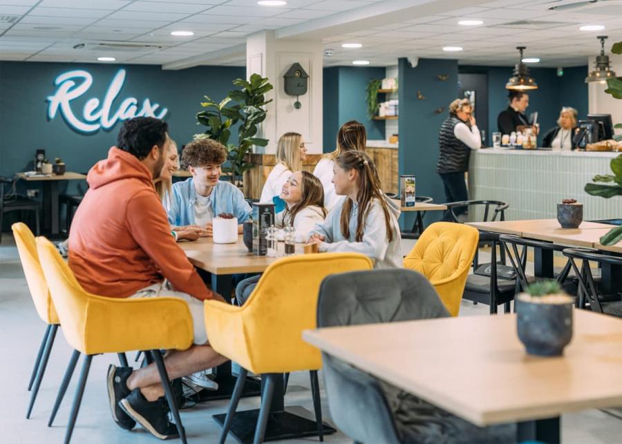 the restaurant at Devon Hills Holiday Park