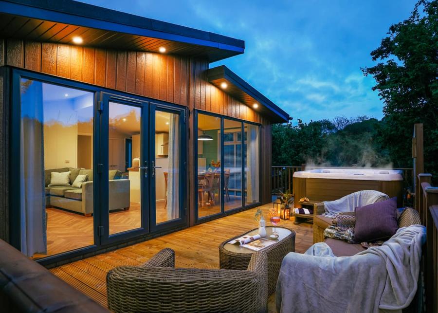 Finlake Resort & Spa luxury lodges with hot tubs in Chudleigh in Devon