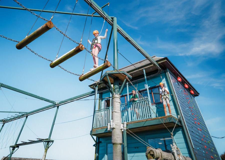 the high ropes course at Golden Coast Holiday Park