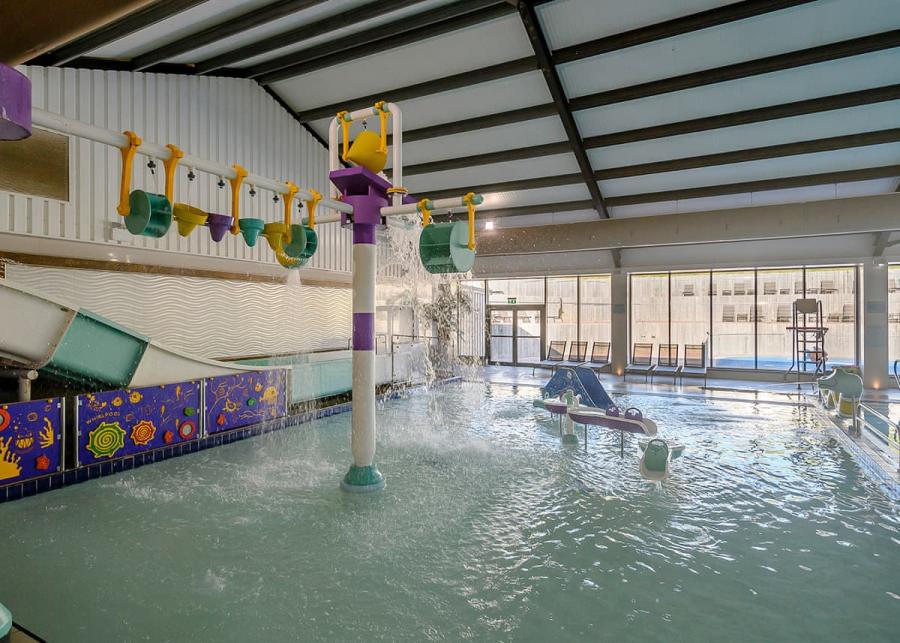 the fun pool with jets at Ladram Bay Holiday Park