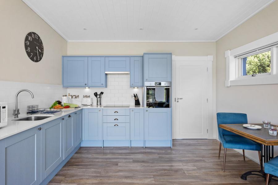 contemporary open plan kitchen
