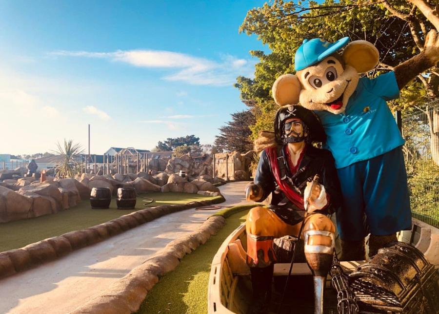 family activities at monkey tree holiday park 