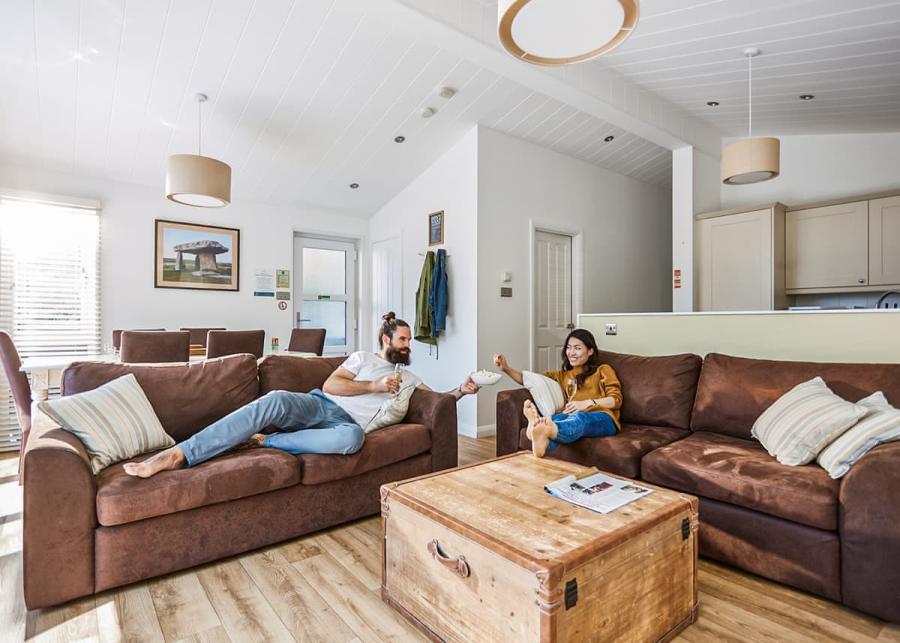 contemporary lodges mullion cove coastal retreat cornwall