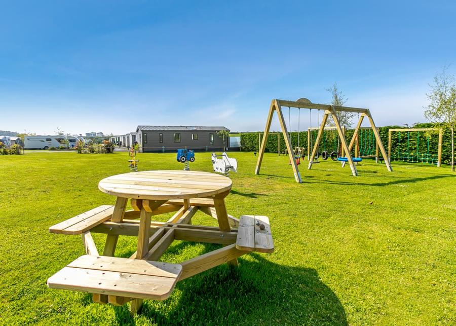 picnic area at  trelay holiday park in cornwall