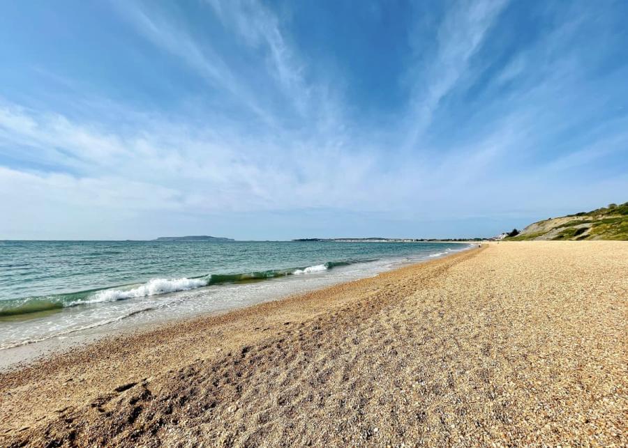 weymouth beach near bowleaze holiday park and spa