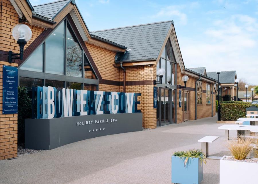 bowleaze holiday park and spa in dorset