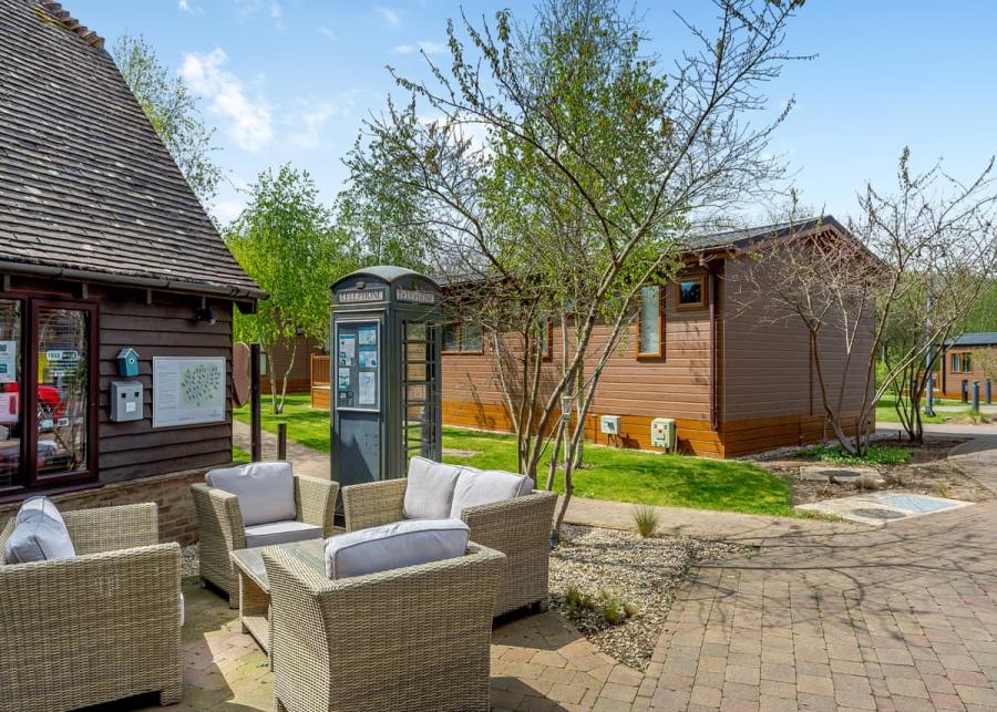 canterbury reach lodge retreat in kent