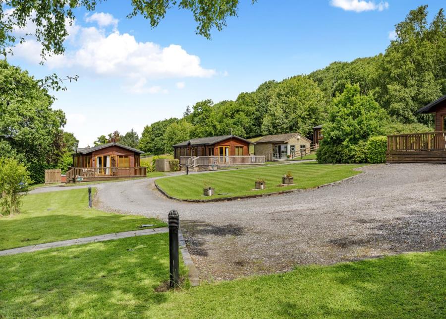 lodge holidays at charlesworth lodge holiday park