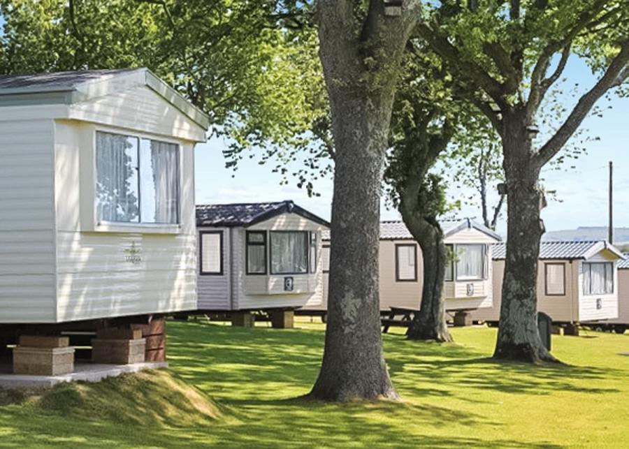 caravan holidays at cheverton copse holiday park isle of wight