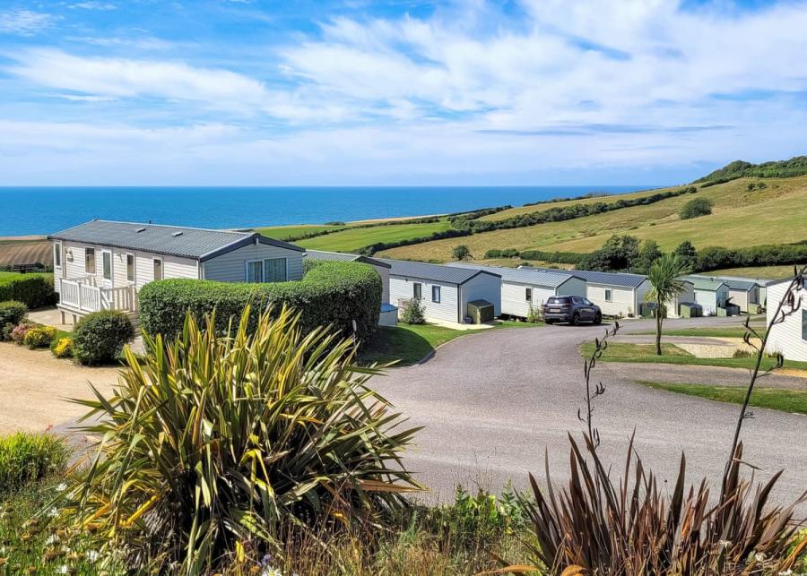 caravan breaks gorselands caravan park in dorchester