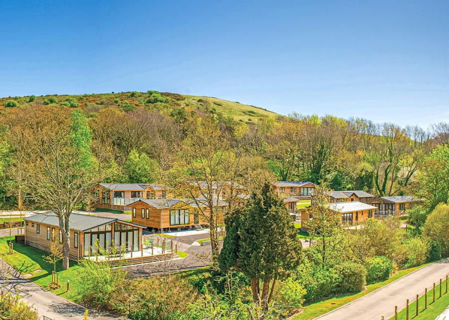 luxury lodge breaks at views from a lodge at osmington mills lodge park near weymouth