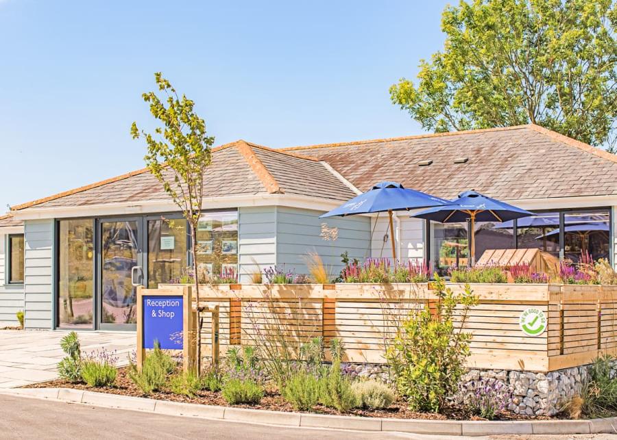 penmarlam shop and reception