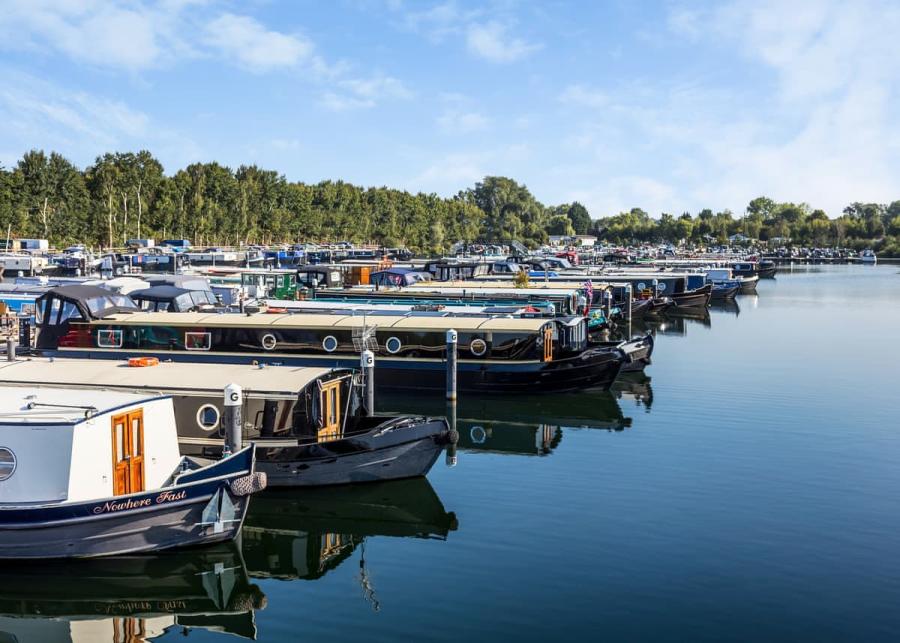 marina at royal marina village