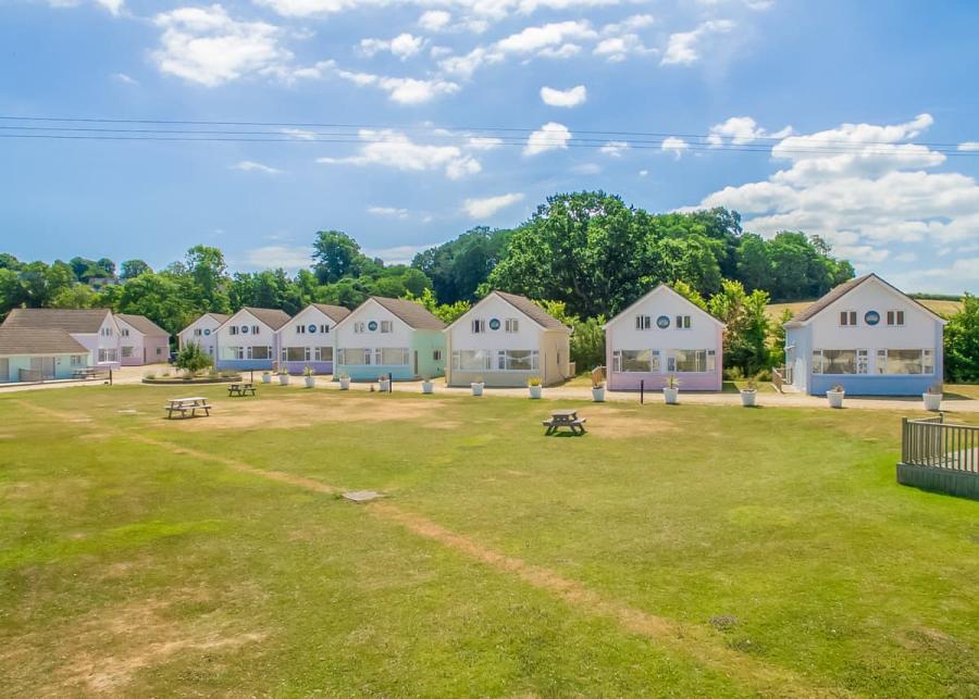 cottage stays at saltern village isle of wight 