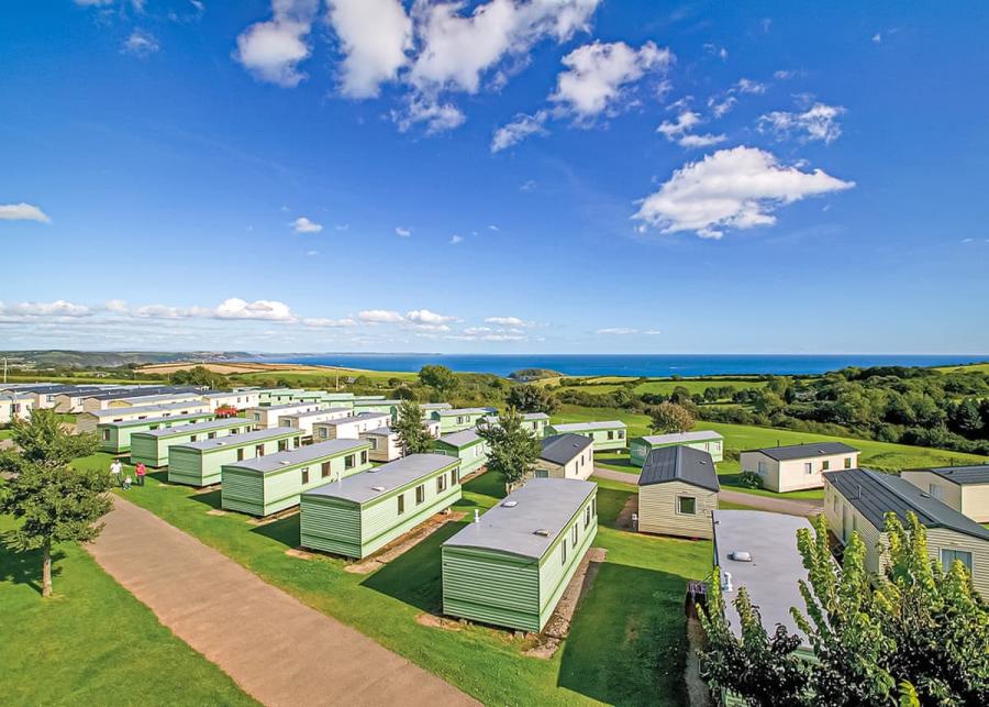 lodge holidays at tencreek holiday park near looe in cornwall