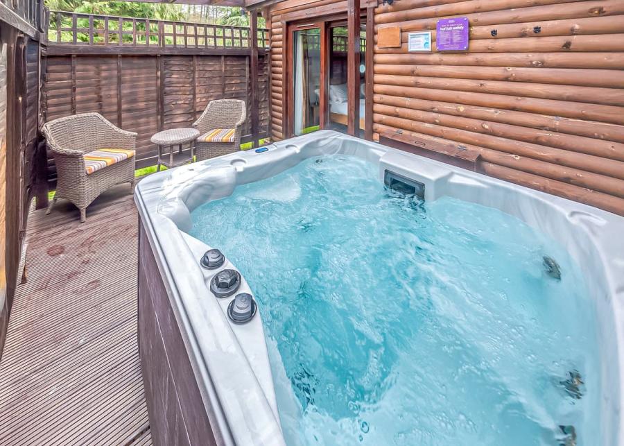 private hot tub breaks at tilford woods lodge retreat