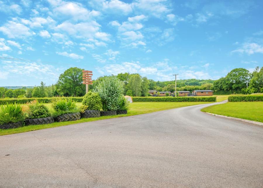 woodside lodges country park in herefordshire near ledbury