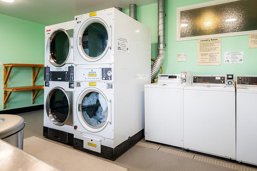 the launderette at Woodlands Caravan and Camping in Dartmouth