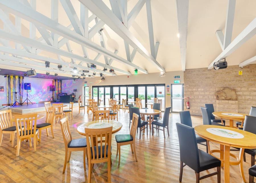 entertainment at beacon fell view holiday park in lancashire