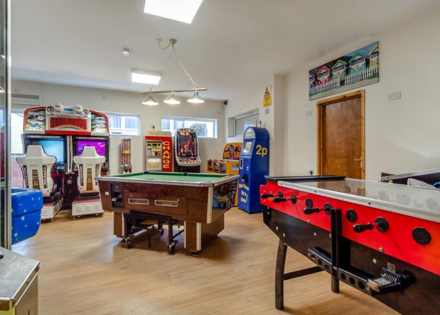 games room at castaways beach resort 