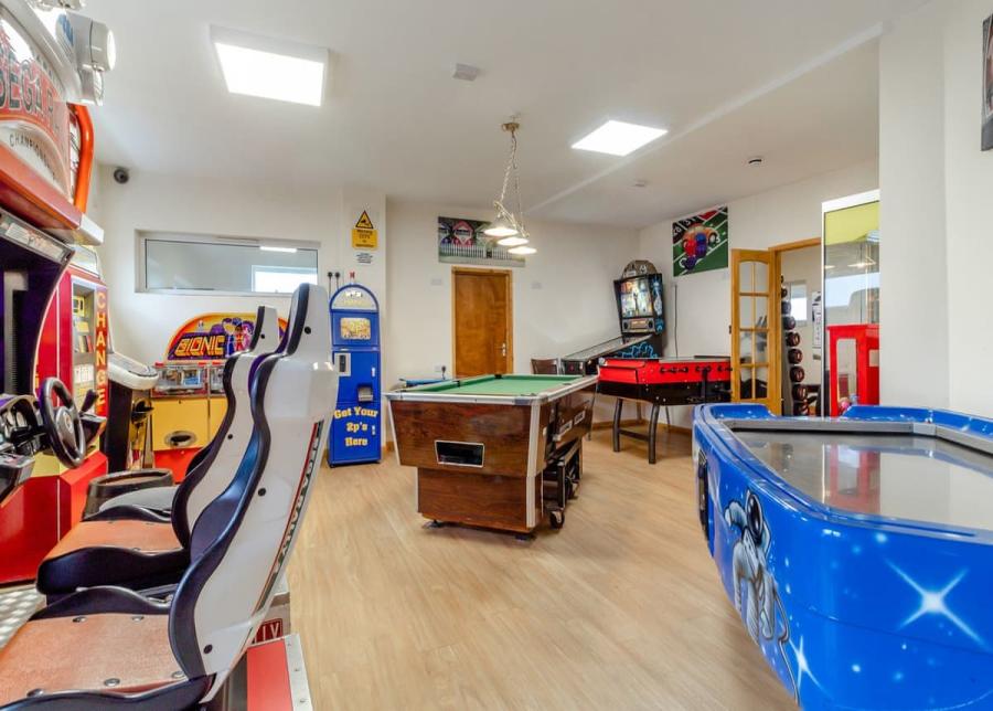 amusements at castaways beach resort norfolk