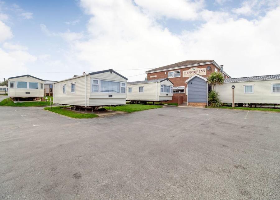 castaways beach resort near bacton-on-sea