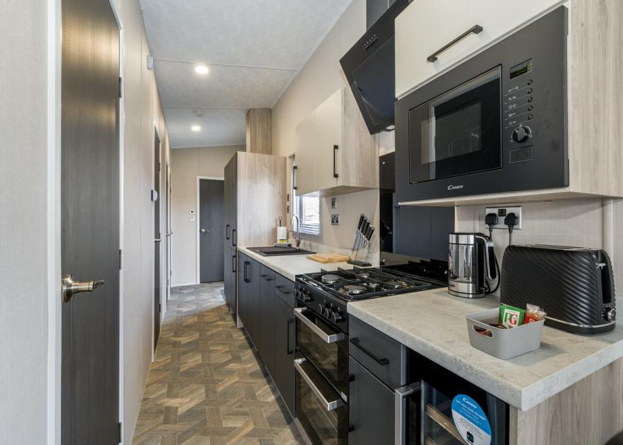modern lodge kitchen