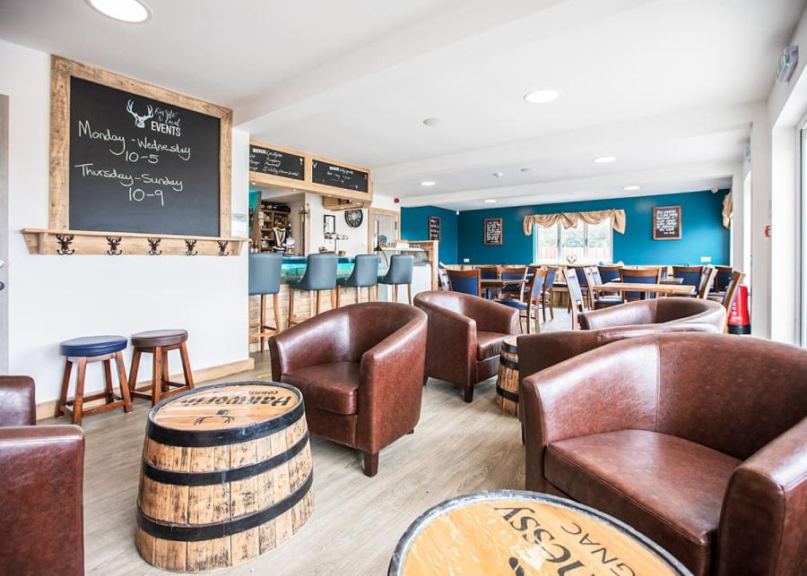 restaurant at hanworth country park