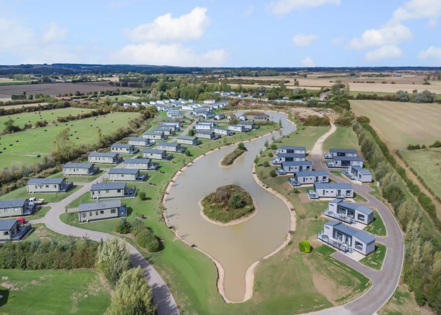 home farm park lakeside retreat