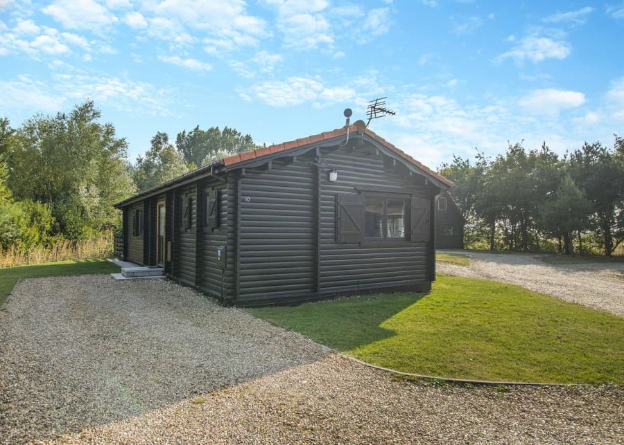 lodges at messingham lakes lodge park in scunthorpe