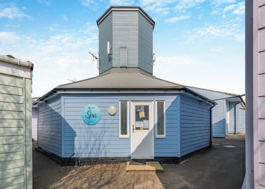 mundesley holiday village