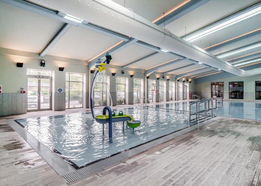 indoor swimming pool at norfolk woods resort and spa in kings lynn