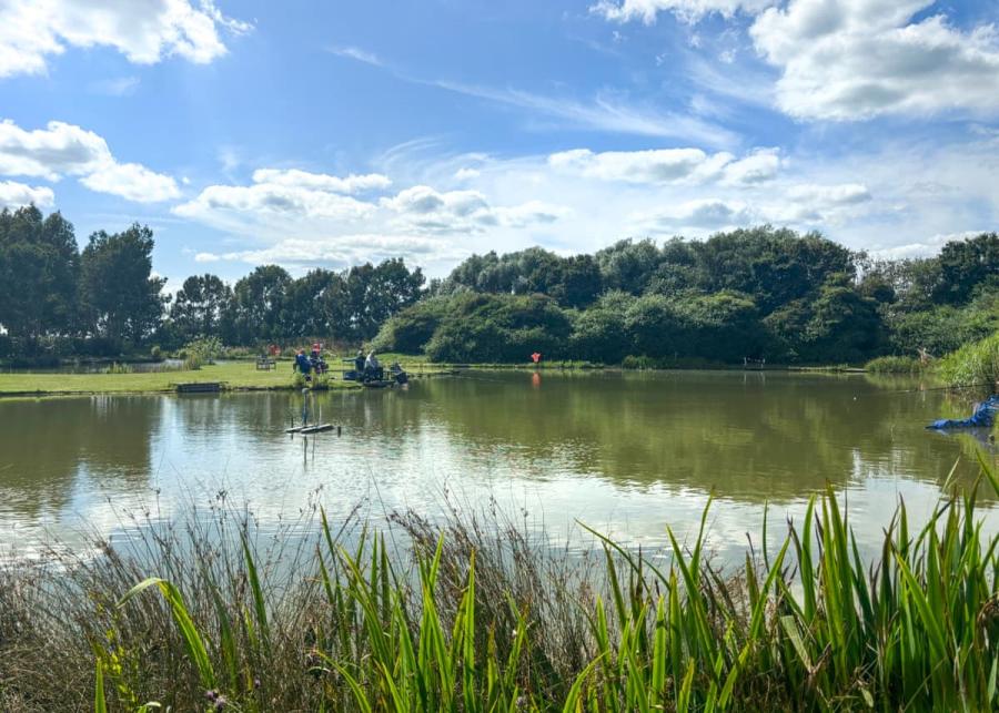fishing at pine trees leisure park in skegness 