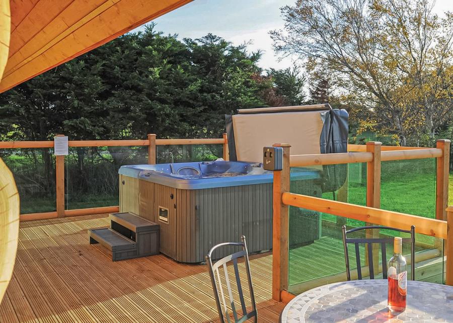 hot tub breaks at ream holiday park in lancashire