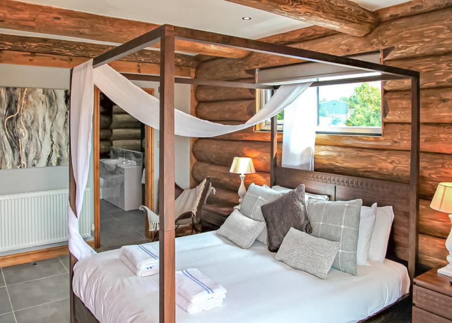 double bed at at ream holiday park 