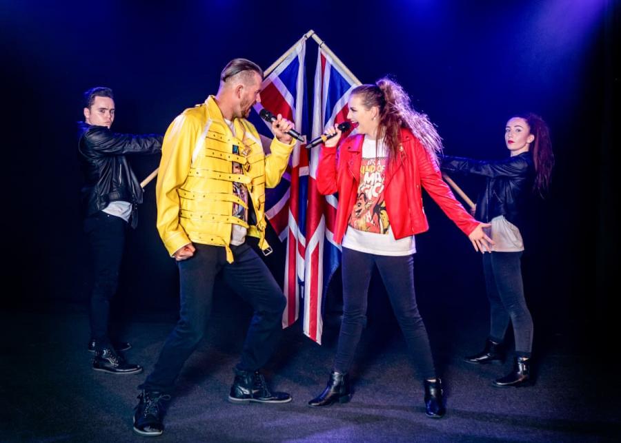 entertainment at searles leisure resort near hunstanton