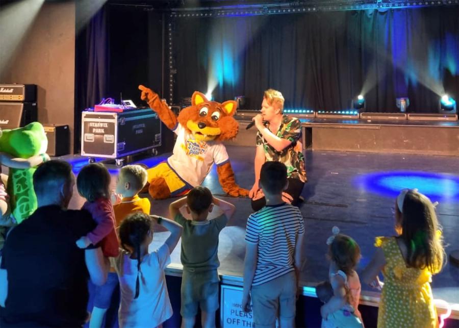 childrens entertainment