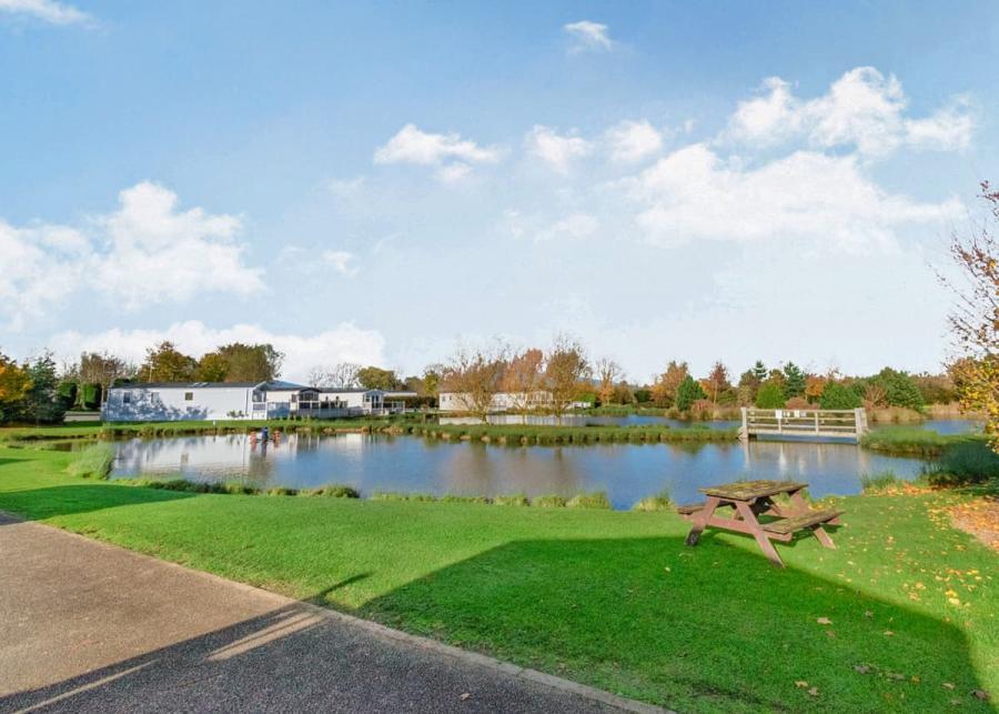 sycamore lakes holiday park in skegness