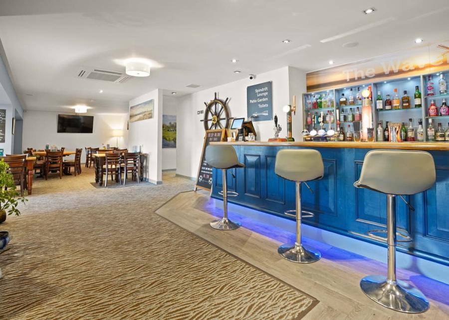 bar at boating at waveney river centre