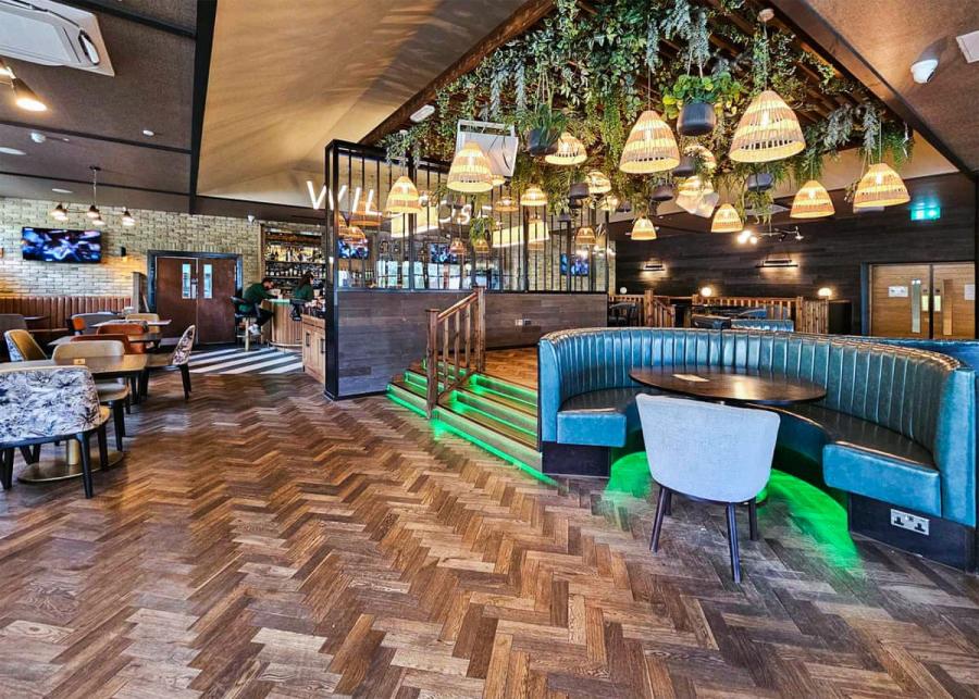 bar at wild rose holiday park