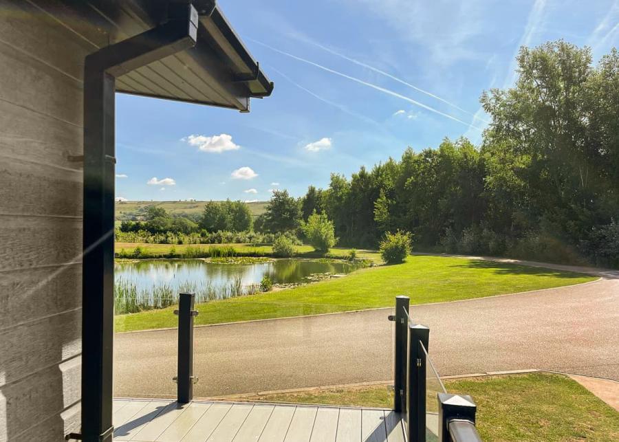 views at wold view country park in lincolnshire